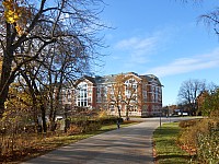 1072.jpg 1072.jpg