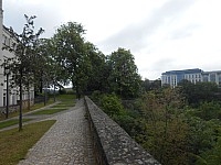 3883.jpg 3883.jpg