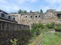 3985.jpg 3985.jpg
