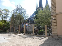 4060.jpg 4060.jpg