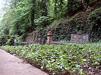 5102250.jpg 5102250.jpg