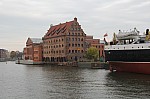 7952.jpg 7952.jpg