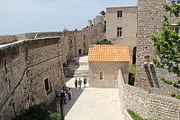5572.jpg 5572.jpg