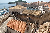 5700.jpg 5700.jpg