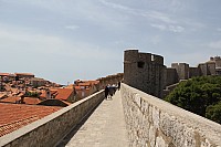 5715.jpg 5715.jpg