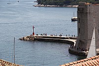 5718.jpg 5718.jpg