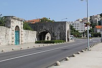 5873.jpg 5873.jpg