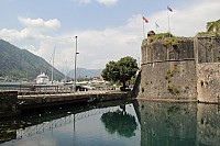 6165.jpg 6165.jpg
