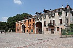 8143.jpg 8143.jpg