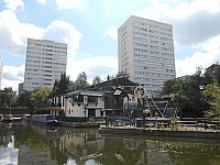 8700.jpg 8700.jpg