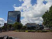 8759.jpg 8759.jpg